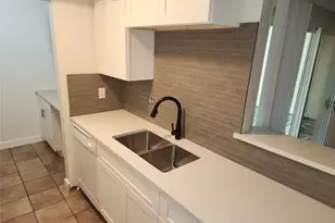 1510 Rockdale Cir, Austin, TX 78704 - Photo 6