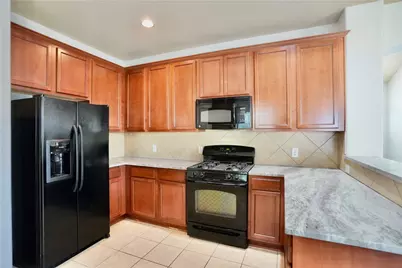 8712 Wood Stork Drive, Austin, TX 78729 - Photo 10