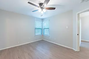 12700 La Salle Dr, Austin, TX 78727 - Photo 18
