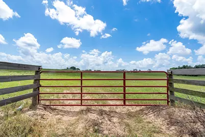 000 Old Cuero Road, Yoakum, TX 77995 - Photo 24