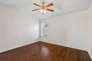 1721 Long Rifle Dr, Austin, TX 78754 - Photo 14
