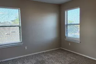 11316 Drumellan St, Austin, TX 78754 - Photo 18