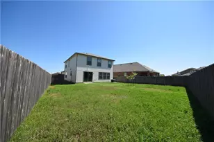 11316 Drumellan St, Austin, TX 78754 - Photo 24