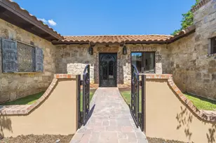 25110 River Rd, Spicewood, TX 78669 - Photo 34