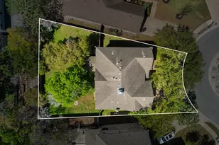 1905 Phantom Horse, Leander, TX 78641 - Photo 2