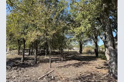 699 S Cotrell Street, Bartlett, TX 76511 - Photo 6