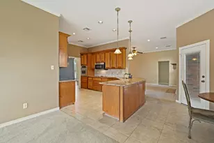 100 Davis Ct, Thorndale, TX 76577 - Photo 10