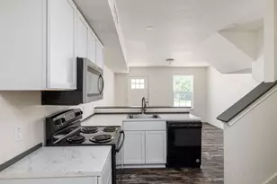 230 Debus Dr, Taylor, TX 76574 - Photo 8