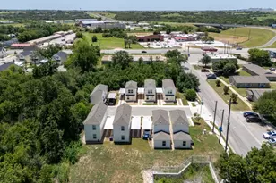 230 Debus Dr, Taylor, TX 76574 - Photo 6