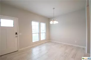 2819 Wheatfield Wy, New Braunfels, TX 78130 - Photo 8
