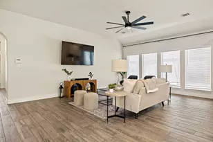 205 Belford St, Georgetown, TX 78628 - Photo 6