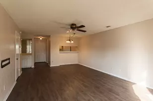 1602 Mill St, San Marcos, TX 78666 - Photo 10