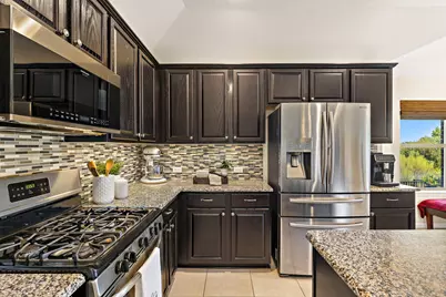 5717 Scenic Lake Drive, Georgetown, TX 78626 - Photo 16