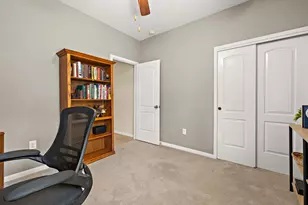 5717 Scenic Lake Dr, Georgetown, TX 78626 - Photo 32