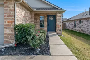 213 Mais Dr, Georgetown, TX 78626 - Photo 4