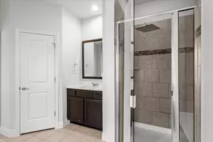 7212 Garnet Mill Ln, Austin, TX 78744 - Photo 18