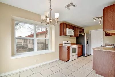 6826 Laguna Norte, San Antonio, TX 78239 - Photo 10