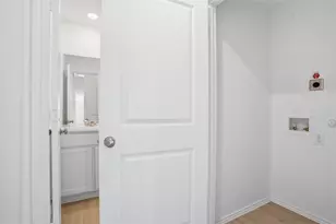 23513 Tiny Moons Wy, Elgin, TX 78621 - Photo 16