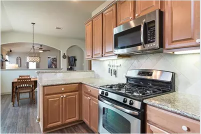 1104 April Meadows Loop, Georgetown, TX 78626 - Photo 4