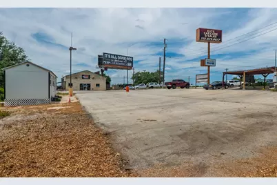 21601 W Sh 71, Spicewood, TX 78669 - Photo 22