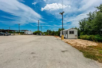 21601 W Sh 71, Spicewood, TX 78669 - Photo 20