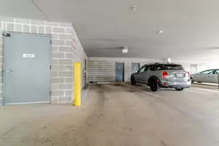 2235 E 6th St, Austin, TX 78702 - Photo 20