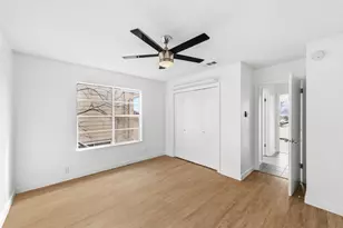 3408 Dolphin Dr, Austin, TX 78704 - Photo 12