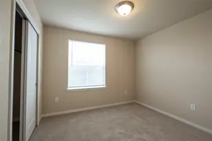 1700 Arborside Dr, Austin, TX 78754 - Photo 20