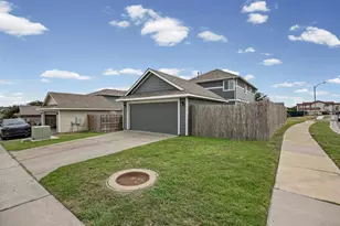 1700 Arborside Dr, Austin, TX 78754 - Photo 28