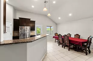 499 Eagle Brook Ln, Buda, TX 78610 - Photo 6