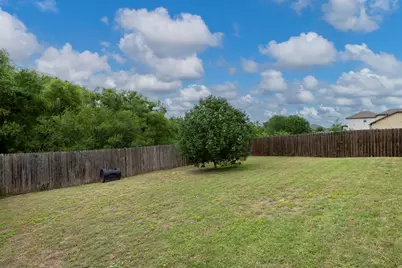 499 Eagle Brook Lane, Buda, TX 78610 - Photo 32