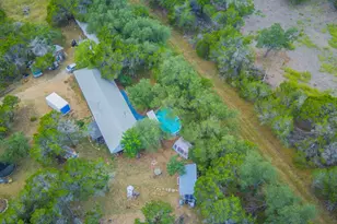 210 W Lakeshore Dr, Dripping Springs, TX 78620 - Photo 28