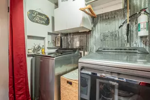 210 W Lakeshore Dr, Dripping Springs, TX 78620 - Photo 14