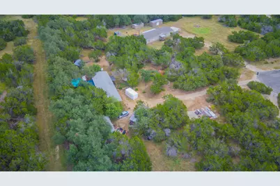 210 W Lakeshore Drive, Dripping Springs, TX 78620 - Photo 26