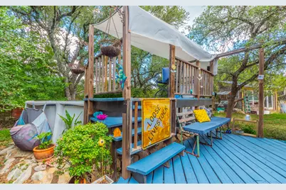 210 W Lakeshore Drive, Dripping Springs, TX 78620 - Photo 20