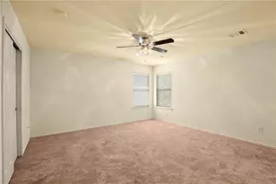 1825 Golden Sunrise Ln, Pflugerville, TX 78660 - Photo 14