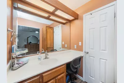 108 Lei Court, Bastrop, TX 78602 - Photo 20