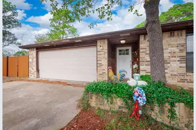 108 Lei Court, Bastrop, TX 78602 - Photo 2