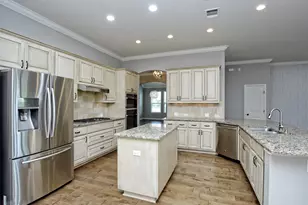 2508 Hilltop Divide Ln, Leander, TX 78641 - Photo 10