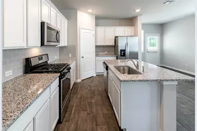 703 Bluffview Drive, Bastrop, TX 78602 - Photo 10