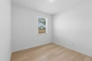 112 Blackfoot Daisy Path, San Marcos, TX 78666 - Photo 14