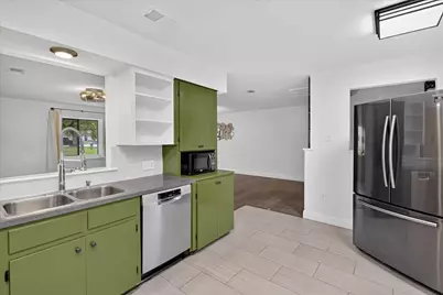 6001 Leisure Run Road, Austin, TX 78745 - Photo 10