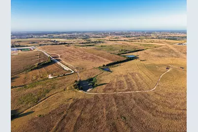 1951 Fm-487, Jarrell, TX 76537 - Photo 6
