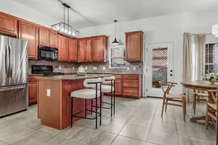 5515 Davis Ln, Austin, TX 78749 - Photo 4