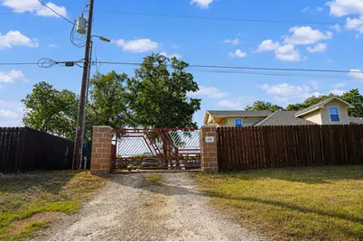 158 Buena Fortuna Road, Elgin, TX 78621 - Photo 6