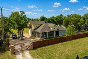 158 Buena Fortuna Rd, Elgin, TX 78621 - Photo 38