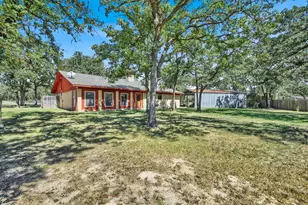 191 Jordan Ln, Elgin, TX 78621 - Photo 1