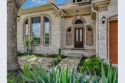 2007 Forest Hill Cove, Round Rock, TX 78665 - Photo 2
