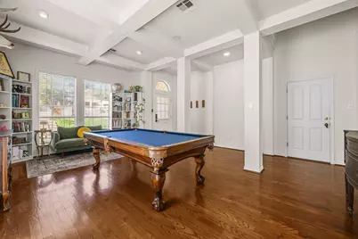 5004 Valburn Court, Austin, TX 78731 - Photo 6