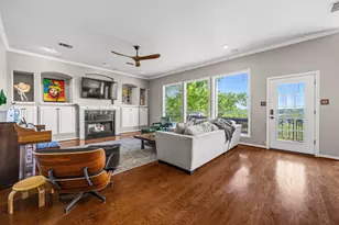 5004 Valburn Ct, Austin, TX 78731 - Photo 8